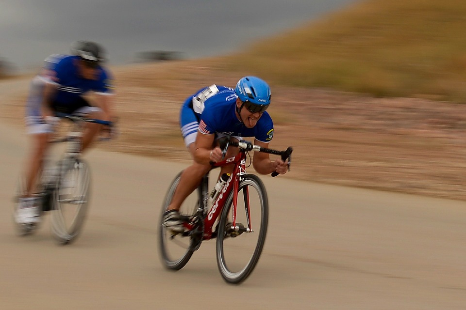 Speeding cyclist